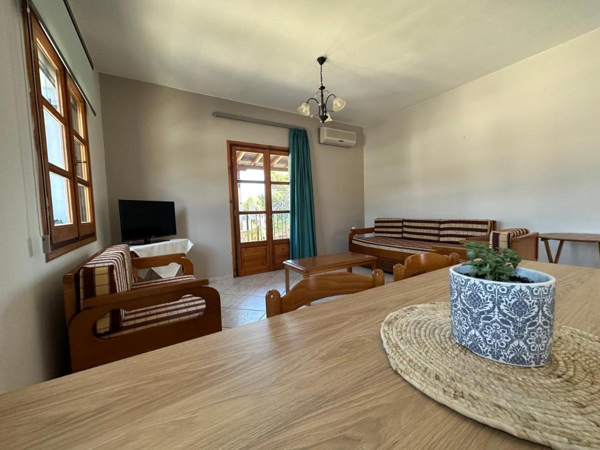 Kavos Apartments Alonissos Patitíri Kültér fotó