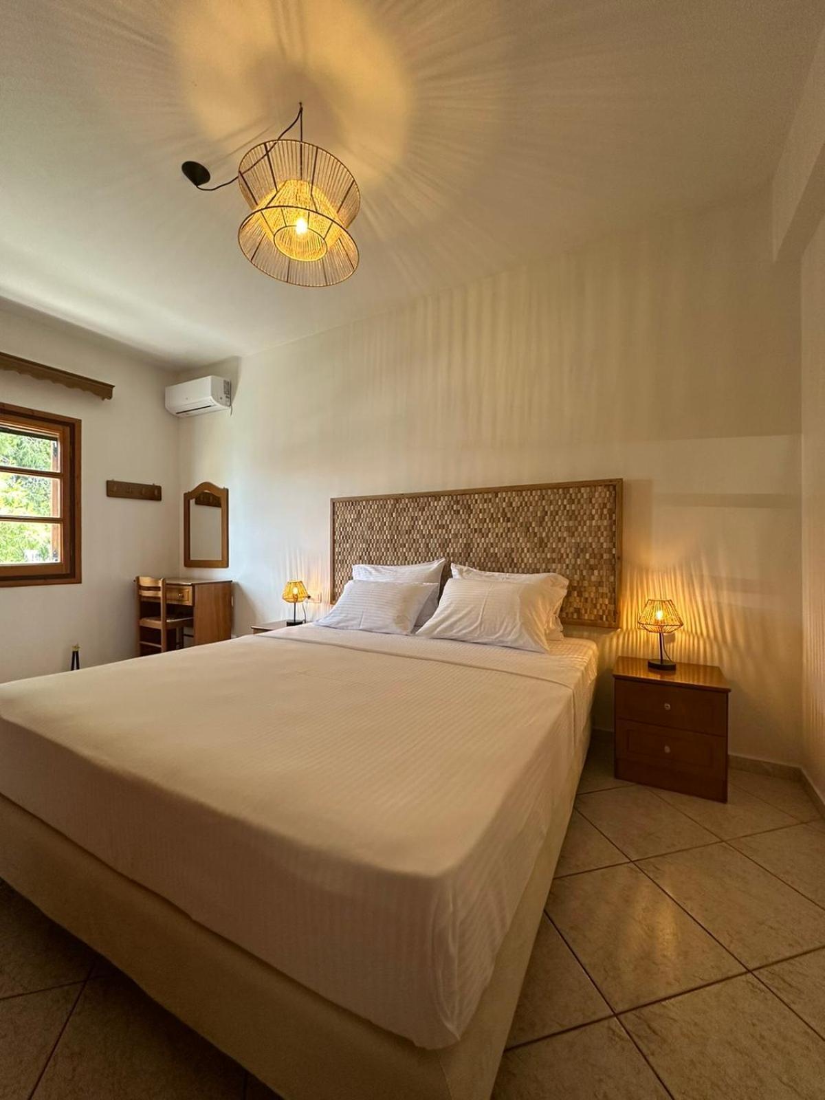 Kavos Apartments Alonissos Patitíri Kültér fotó
