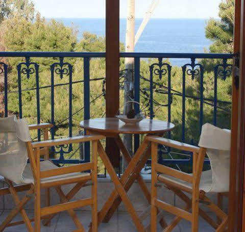 Kavos Apartments Alonissos Patitíri Kültér fotó
